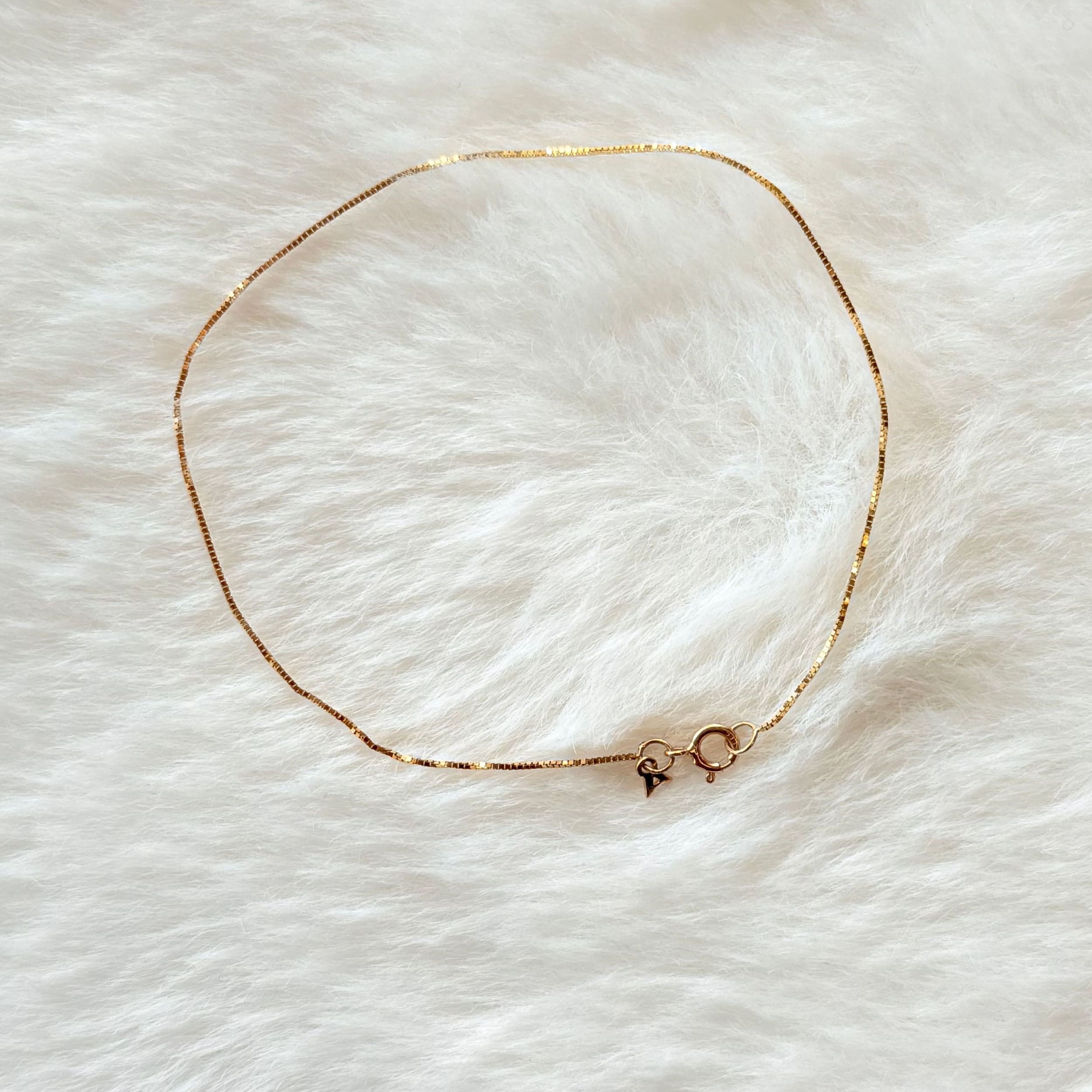 ARTAUM 普段着に合うジュエリー直輸入 14K Gold Yellow 0.5mm Classic Box Chain NE030 ブレスレット 17cm レディース ユニセックス 14K 資産価値 華奢 シンプル 本物 保証付き