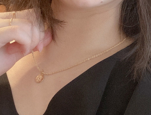 14K エンジェル コイン ペンダントトップ PT2263 ネックレスチャーム ゴールド イエローゴールド シンプル お守り 幸運 レディース メンズ ユニセックス ギフト ARTAUM 輸入セレクト