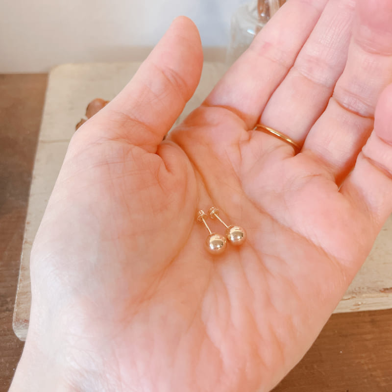 14K 直径6mm ボールスタッズ ピアス スクリューバック