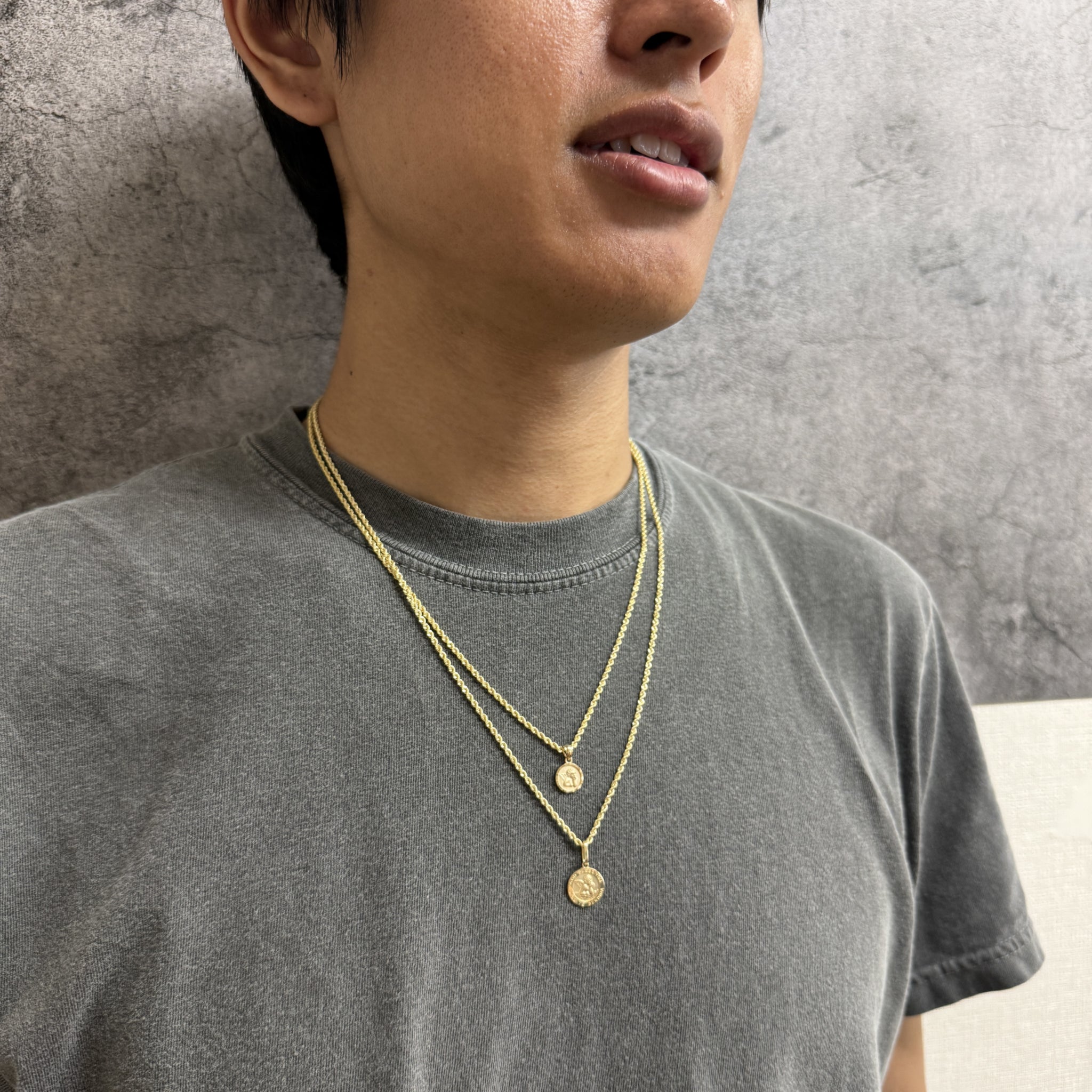 14K エンジェル コイン ペンダントトップ PT2263 ネックレスチャーム ゴールド イエローゴールド シンプル お守り 幸運 レディース メンズ ユニセックス ギフト ARTAUM 輸入セレクト