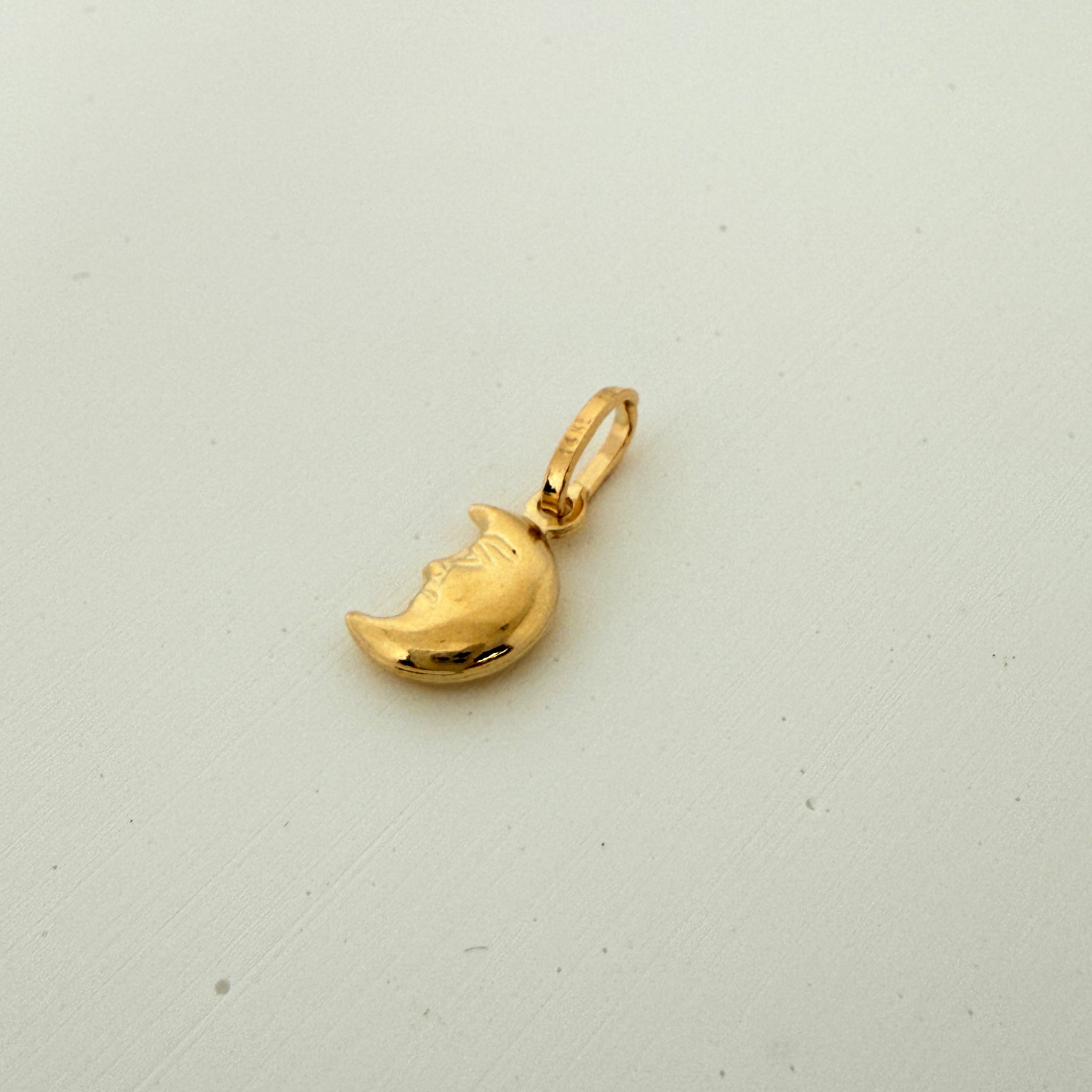 14K Moon ペンダントトップ PT474 ネックレス チャーム ゴールド イエローゴールド シンプル お守り 幸運 レディース メンズ ユニセックス ギフト ARTAUM 輸入セレクト