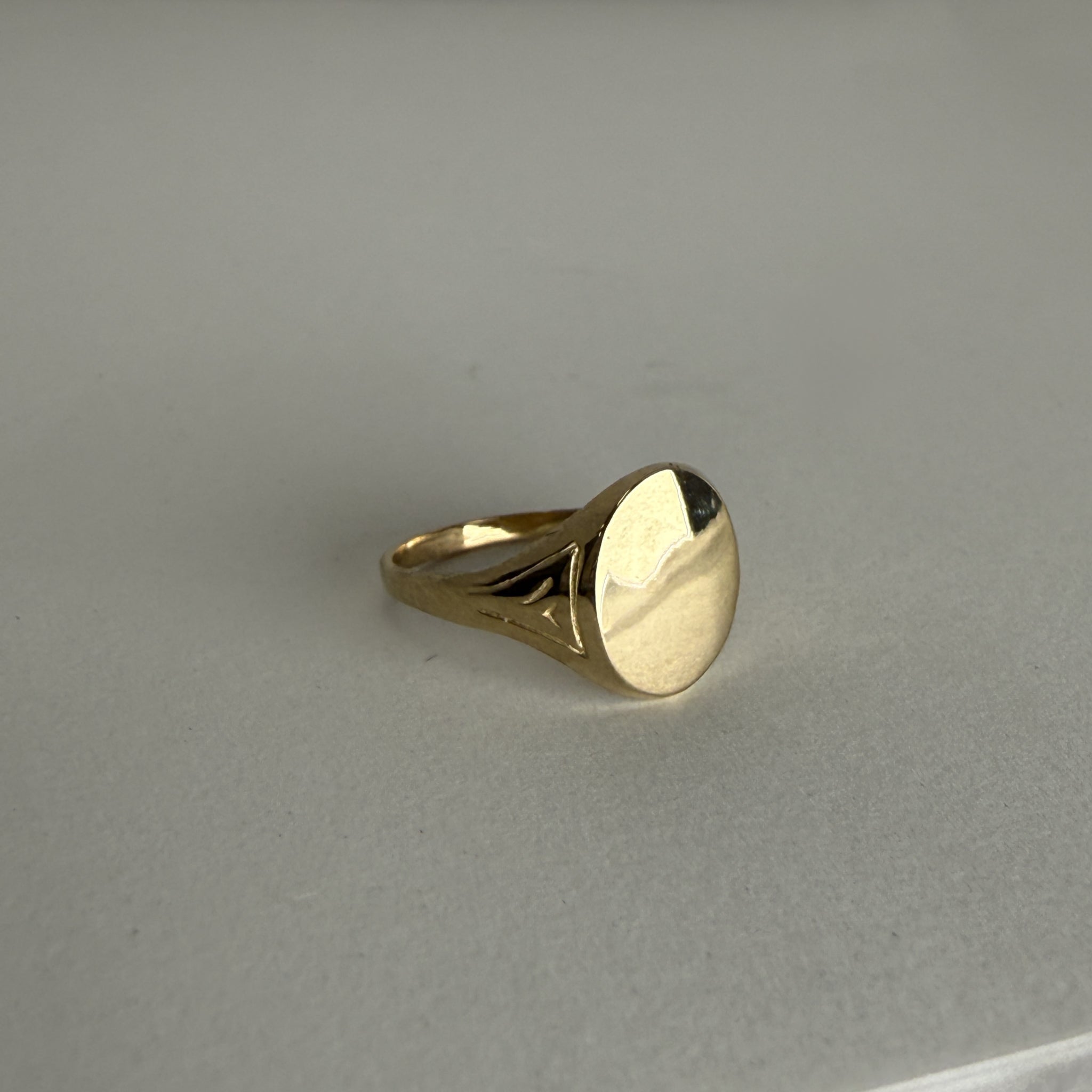 14K ゴールド シグネットリング RG2283 US4.5号 7号 8号 オーバルリング ユニセックス ピンキーリング 輸入セレクト ARTAUM