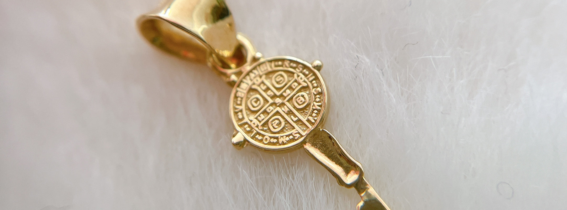 ペンダントトップ