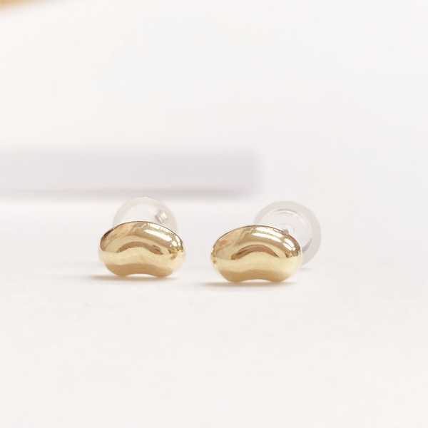 10金製 本物ゴールド 10K ビーンモチーフ ピアス Hana and Ruri シンプル 幸運 シリコンキャッチ プレゼント ギフト