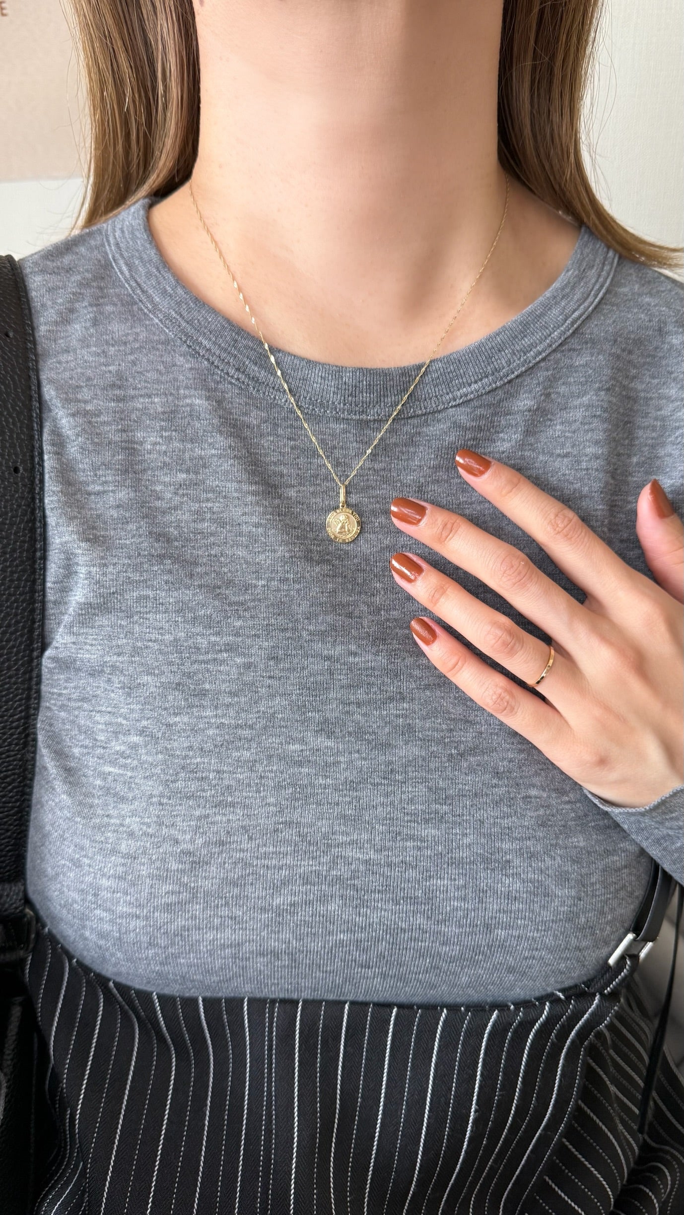 14K エンジェル コイン ペンダントトップ  PT2263 ネックレスチャーム ゴールド イエローゴールド シンプル お守り 幸運 レディース メンズ ユニセックス ギフト ARTAUM 輸入セレクト