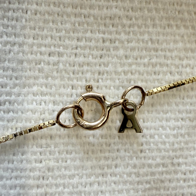 ARTAUM 普段着に合うジュエリーLA直輸入 14K Gold Yellow 0.5mm Classic Box Chain NE031-16 ネックレス 40cm レディース ユニセックス 14K 資産価値 保証付き