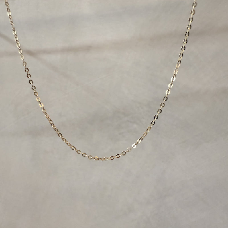 ARTAUM 普段着に合うジュエリー直輸入 14K ネックレス NAF1120 Gold Flat Shiny 1.1mm Oval Link Cable Chain 40cm NE044-16 レディース 資産価値 華奢 シンプル 本物 保証付き