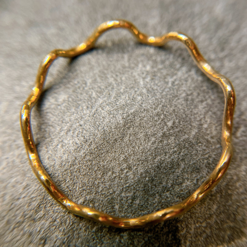 ARTAUM 14K 14金 レディース メンズ ゴールド リング WaveRing 26号 NE012-26 華奢 シンプル 極細 つけっぱなし デザインリング
