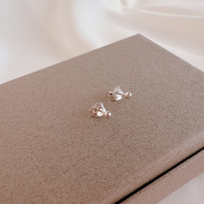 直輸入 14K ホワイトゴールド スタッズピアス 2mm ST780｜資産価値ある本物を日常＆ギフトに 生涯買取保証付