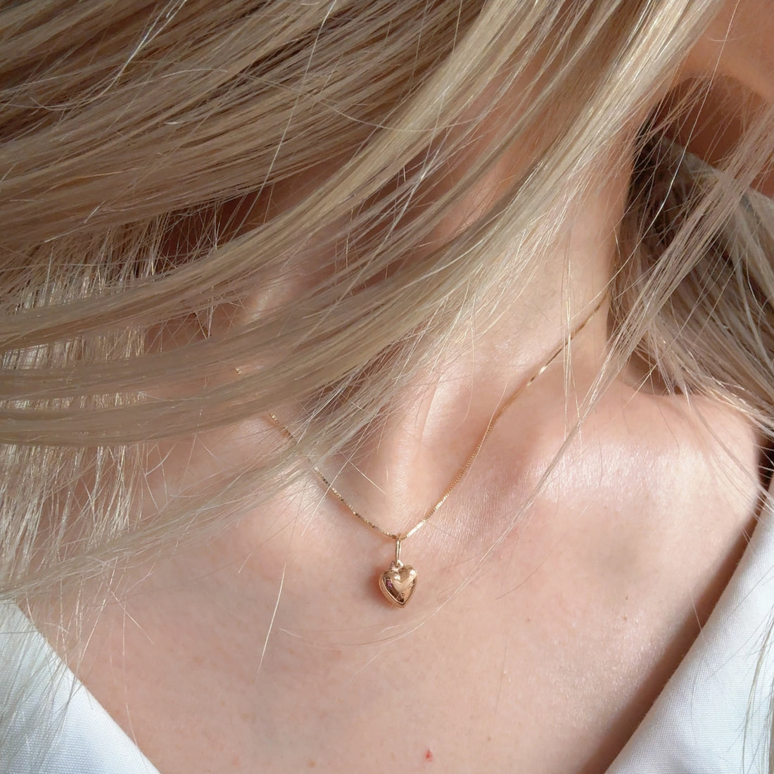 【14K本物ゴールド】ぷっくりハート ペンダントトップ／ミニサイズ 6mm Puffy Heart Charm／デイリージュエリー／ユニセックス／つけっぱなしOK／ギフト対応 ANF-1007