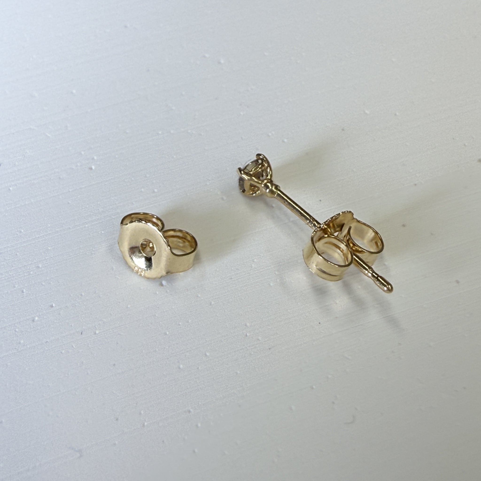 LA直輸入 14K ゴールド ピアスキャッチ 0.86-1.02mm対応 イエローゴールド Friction Push Back Earring Catch 替えキャッチ