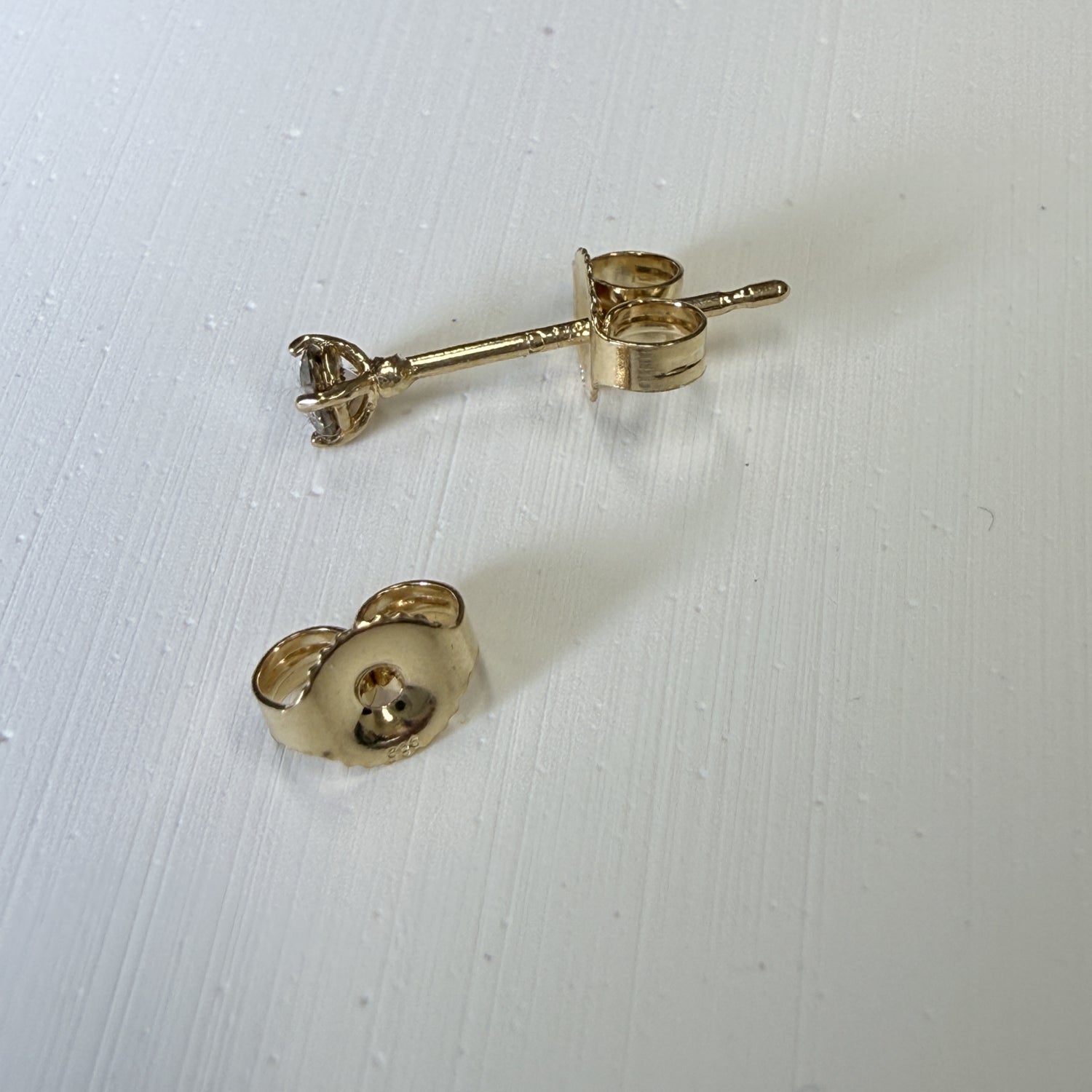 LA直輸入 14K ゴールド ピアスキャッチ 0.86-1.02mm対応 イエローゴールド Friction Push Back Earring Catch 替えキャッチ