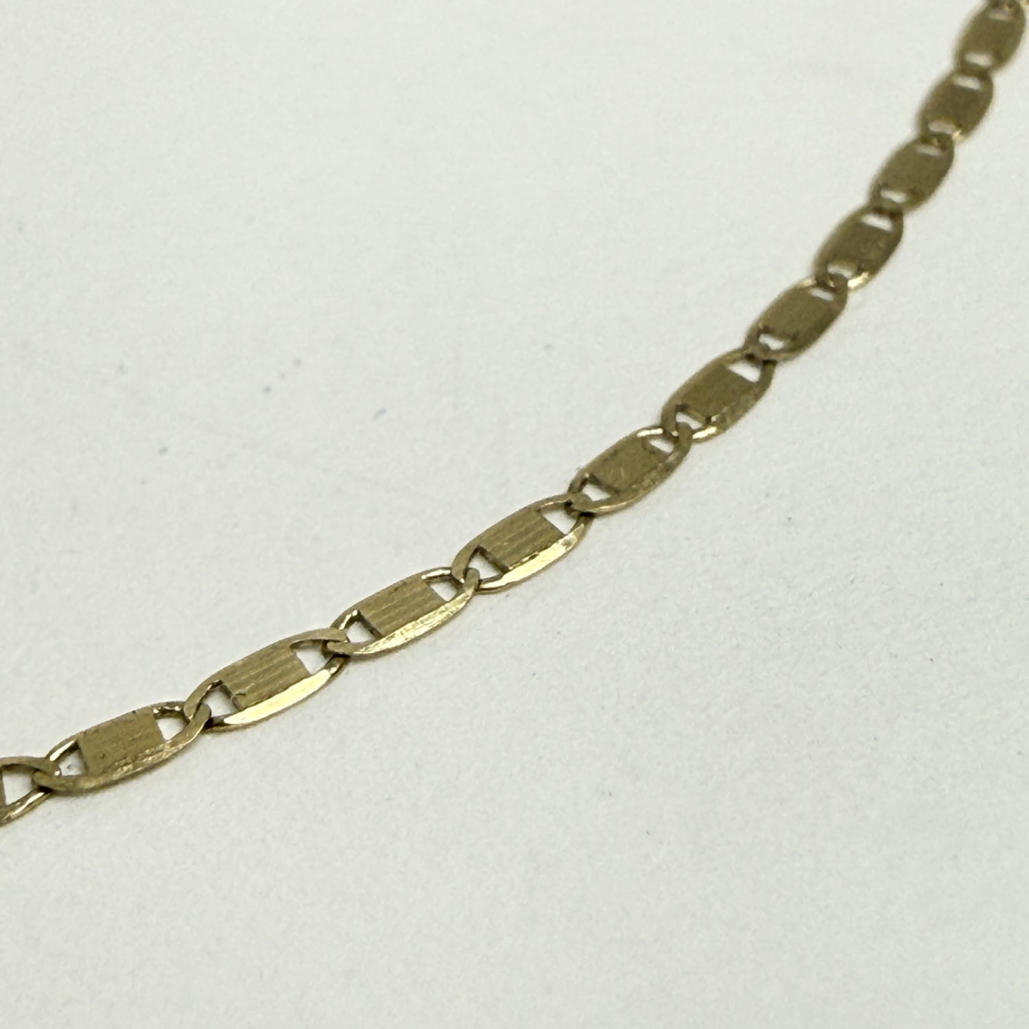 1.3mm Flat Valentino Chains Necklace 40cm｜K14 イエローゴールド｜ARTAUM