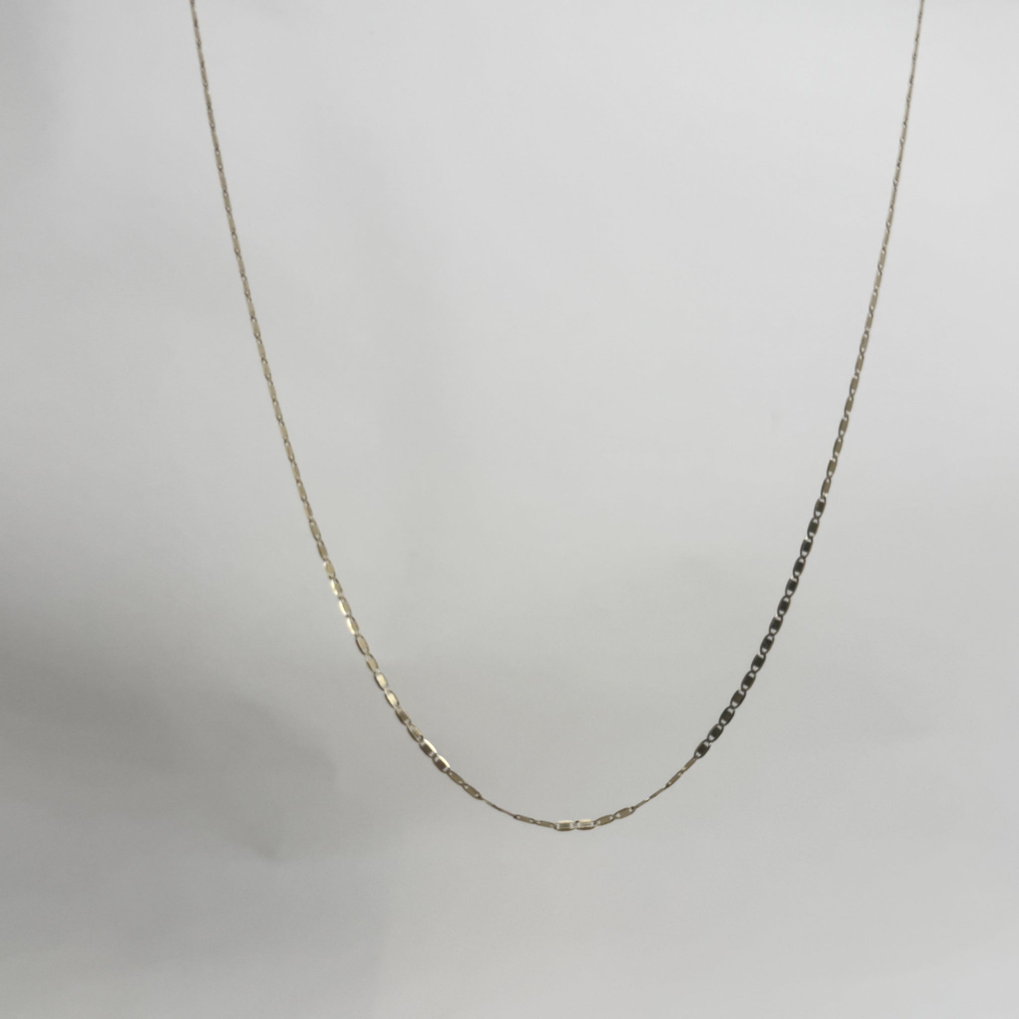 1.3mm Flat Valentino Chains Necklace 40cm｜K14 イエローゴールド｜ARTAUM