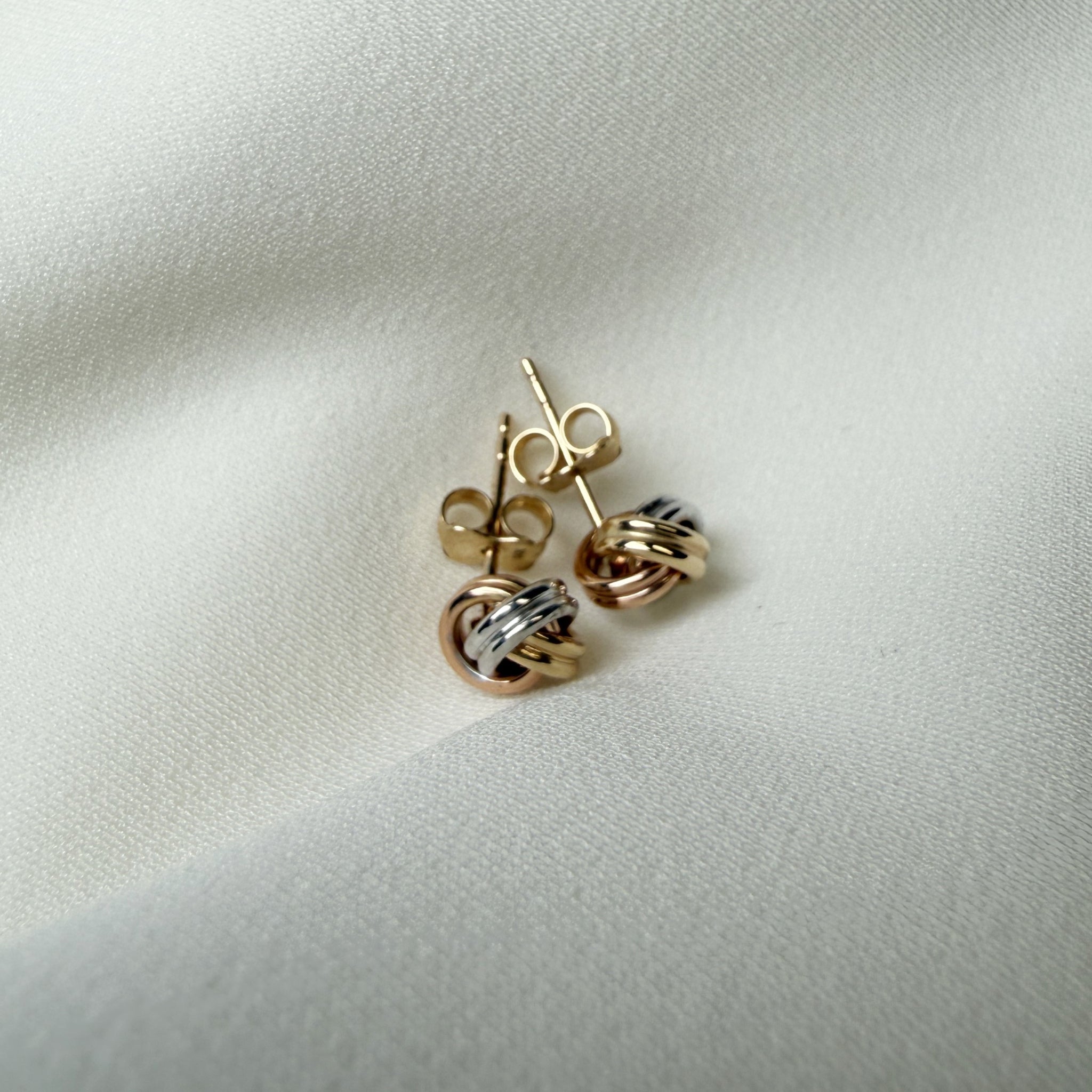 14K トリニティ ピアス 3カラー ゴールド ピアス ユニセックス シンプル 14金 LA直輸入 カリフォルニアゴールド ER719 保証付き