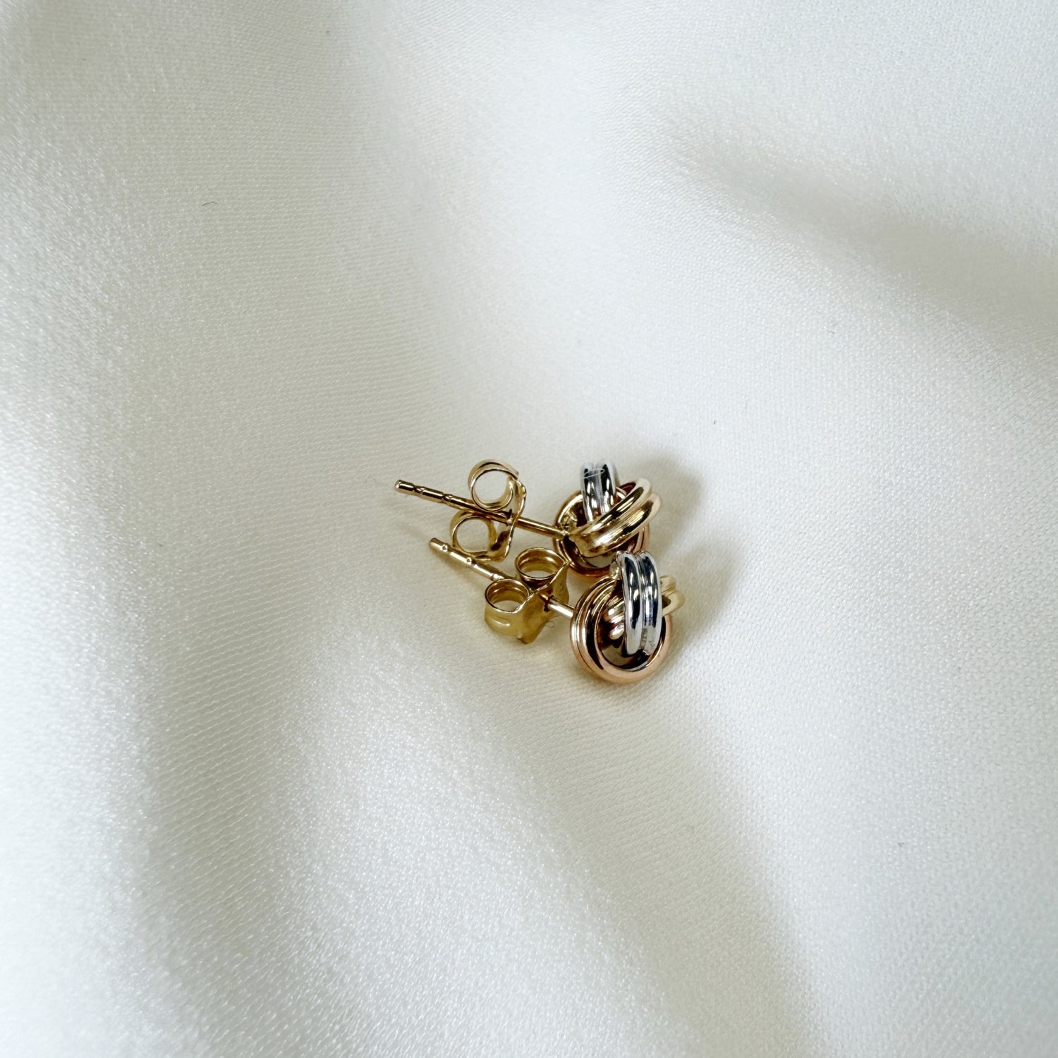 14K トリニティ ピアス 3カラー ゴールド ピアス ユニセックス シンプル 14金 LA直輸入 カリフォルニアゴールド ER719 保証付き