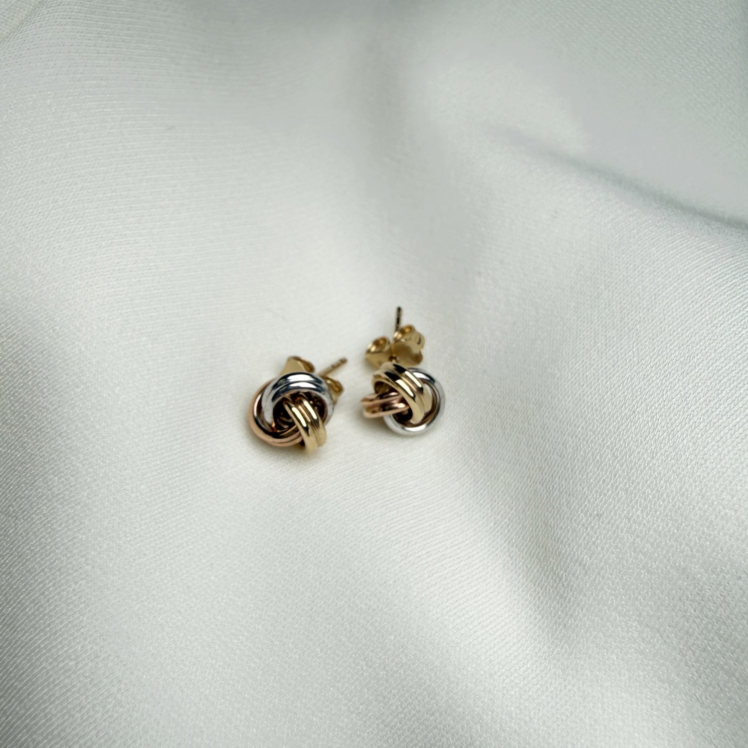 14K トリニティ ピアス 3カラー ゴールド ピアス ユニセックス シンプル 14金 LA直輸入 カリフォルニアゴールド ER719 保証付き