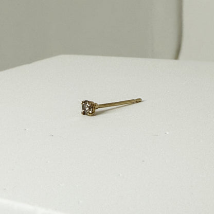 ARTAUM 14K イエローゴールド ソリティアスタッドピアス ダイヤモンド 2.5mm 1個売り ユニセックス 資産価値 ギフト対応 MTF-2039