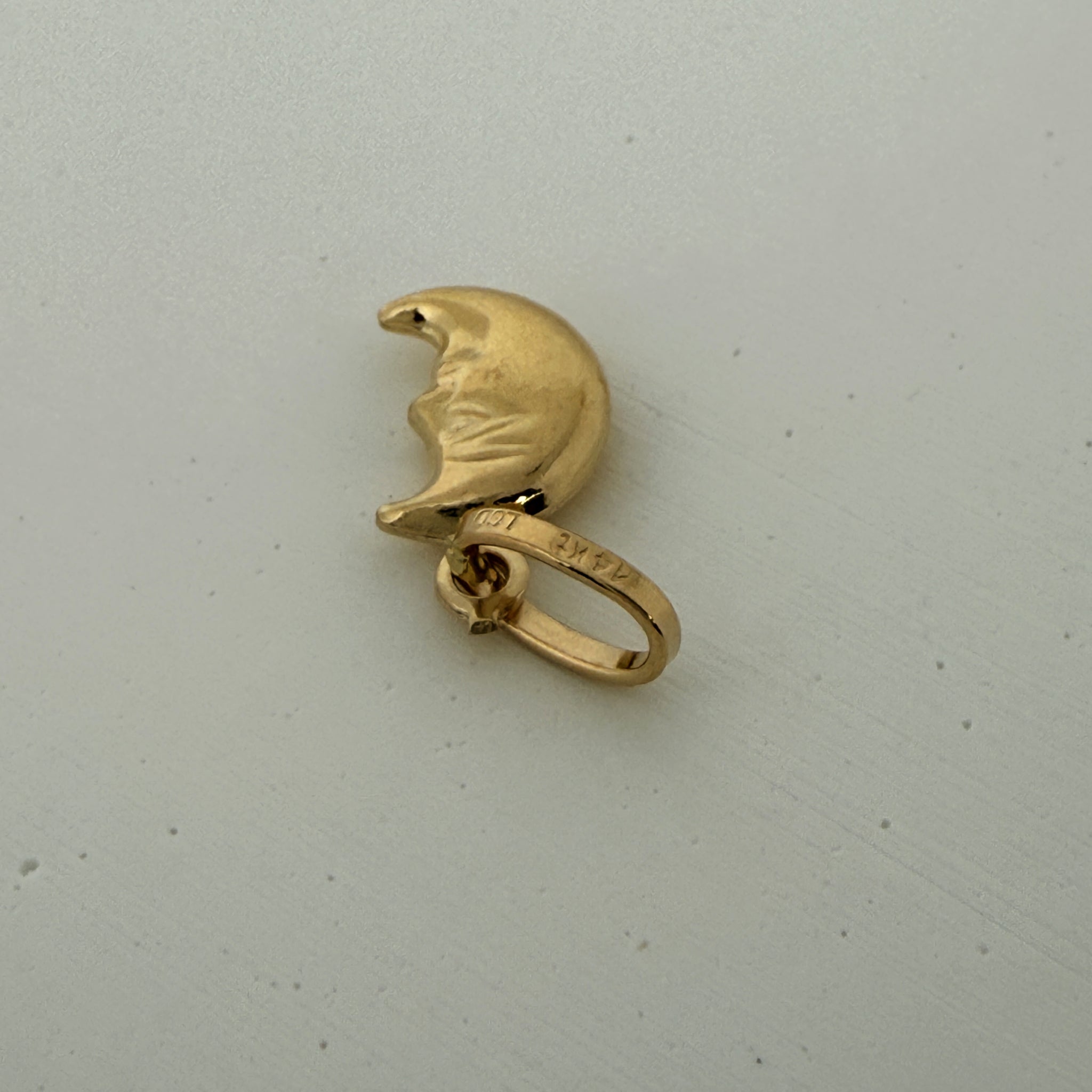 14K Moon ペンダントトップ  PT474 ネックレス チャーム ゴールド イエローゴールド シンプル お守り 幸運 レディース メンズ ユニセックス ギフト ARTAUM 輸入セレクト